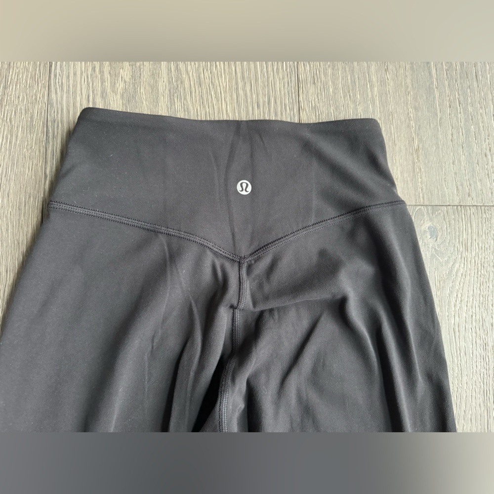 Lululemon Align Jogger *28" in Black Size 2 - Picture 6 of 7